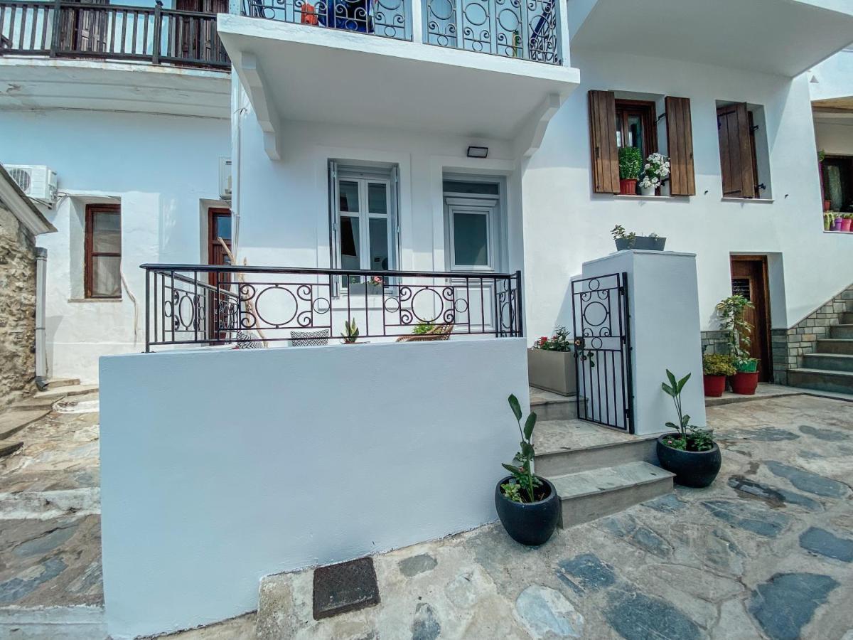 Evagelias Suite Skopelos Town Exterior foto